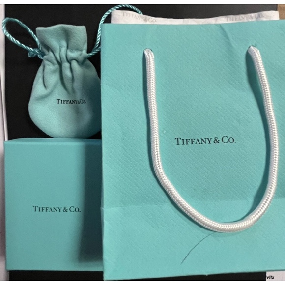 Tiffany T True Wide Ring .99 carats pristine size 7.5 - Picture 4 of 4